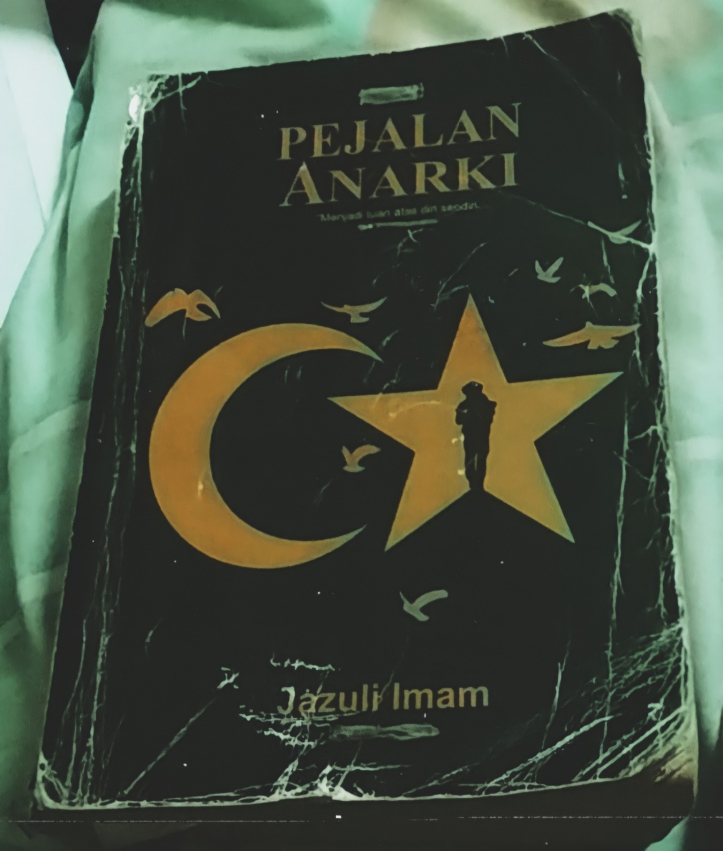 Resensi Buku: Pejalan Anarki – Jazuli Imam
